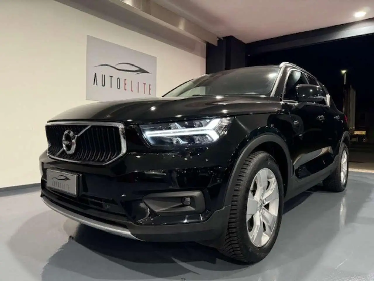 Photo 1 : Volvo Xc40 2021 Hybrid