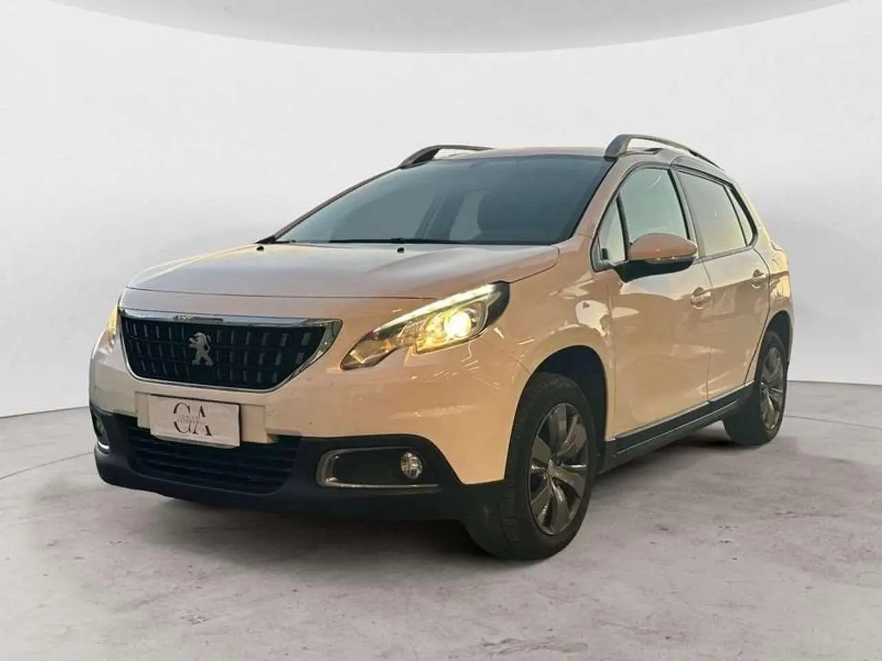 Photo 1 : Peugeot 2008 2017 Petrol