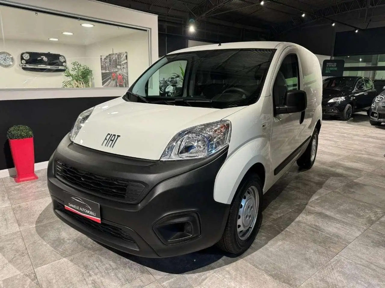 Photo 1 : Fiat Fiorino 2024 Diesel