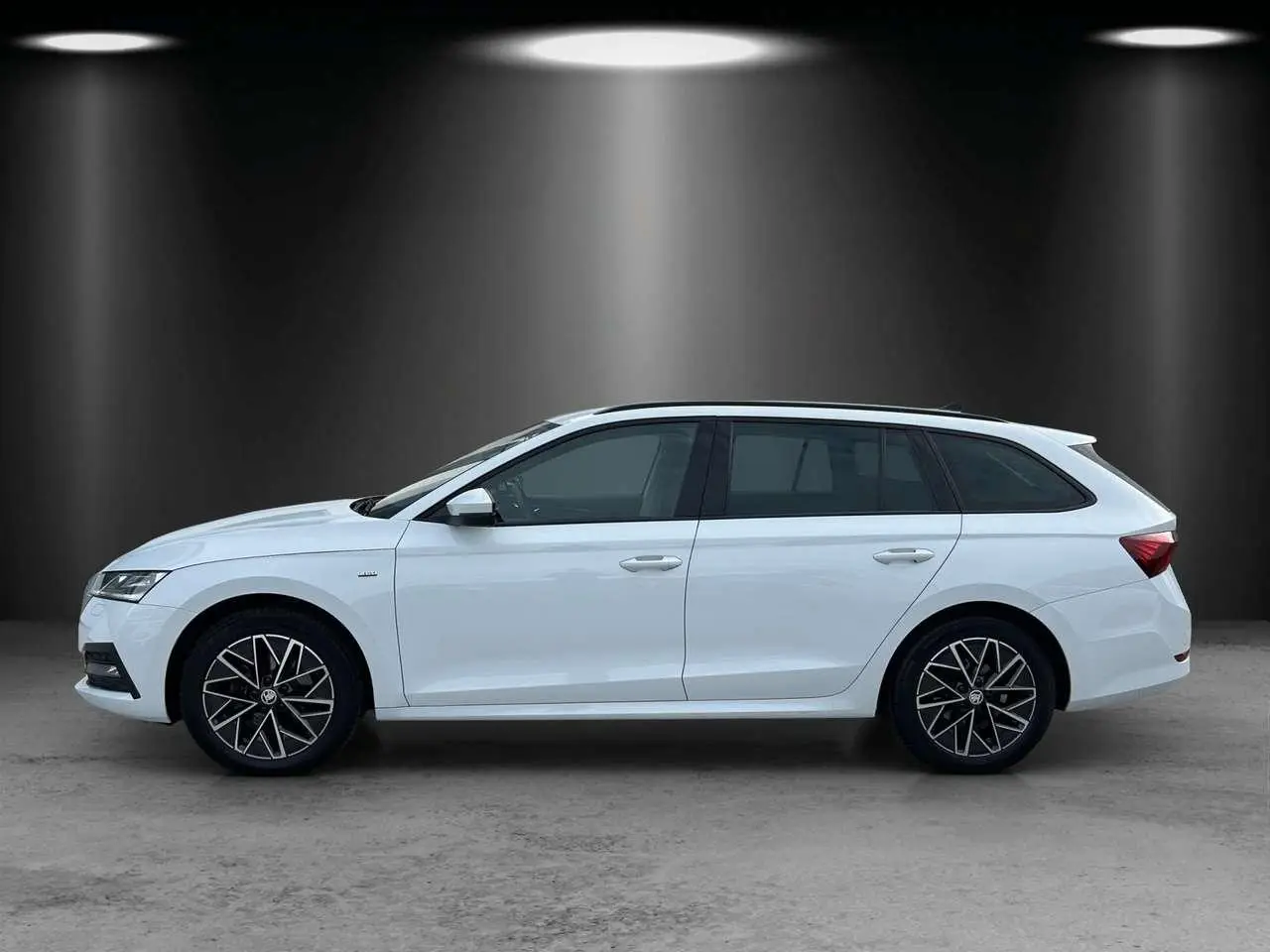 Photo 1 : Skoda Octavia 2022 Diesel