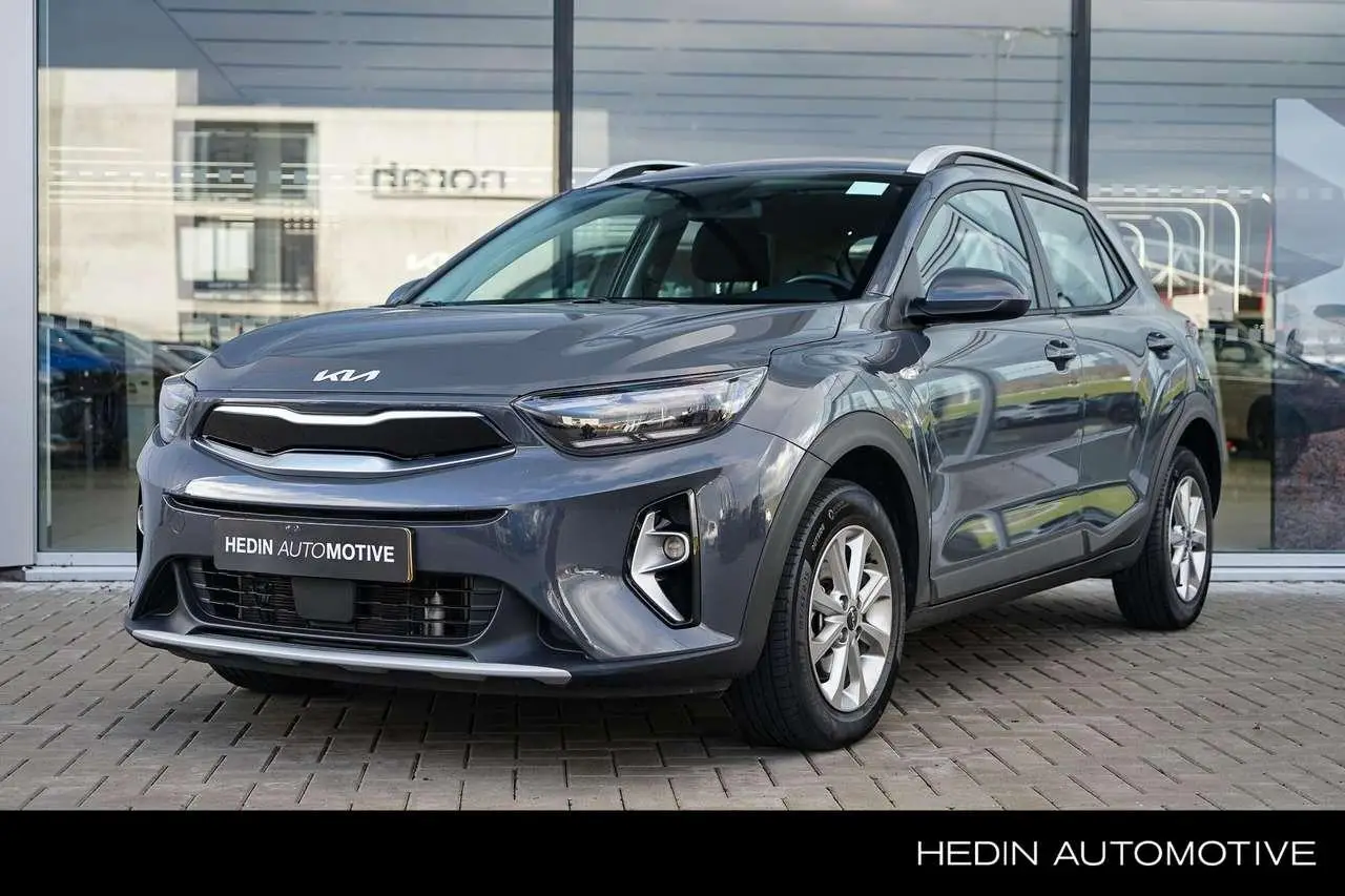 Photo 1 : Kia Stonic 2023 Hybrid