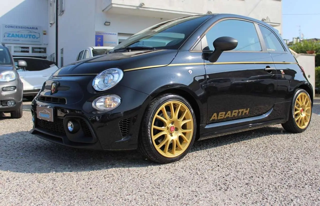 Photo 1 : Abarth 595 2021 Petrol