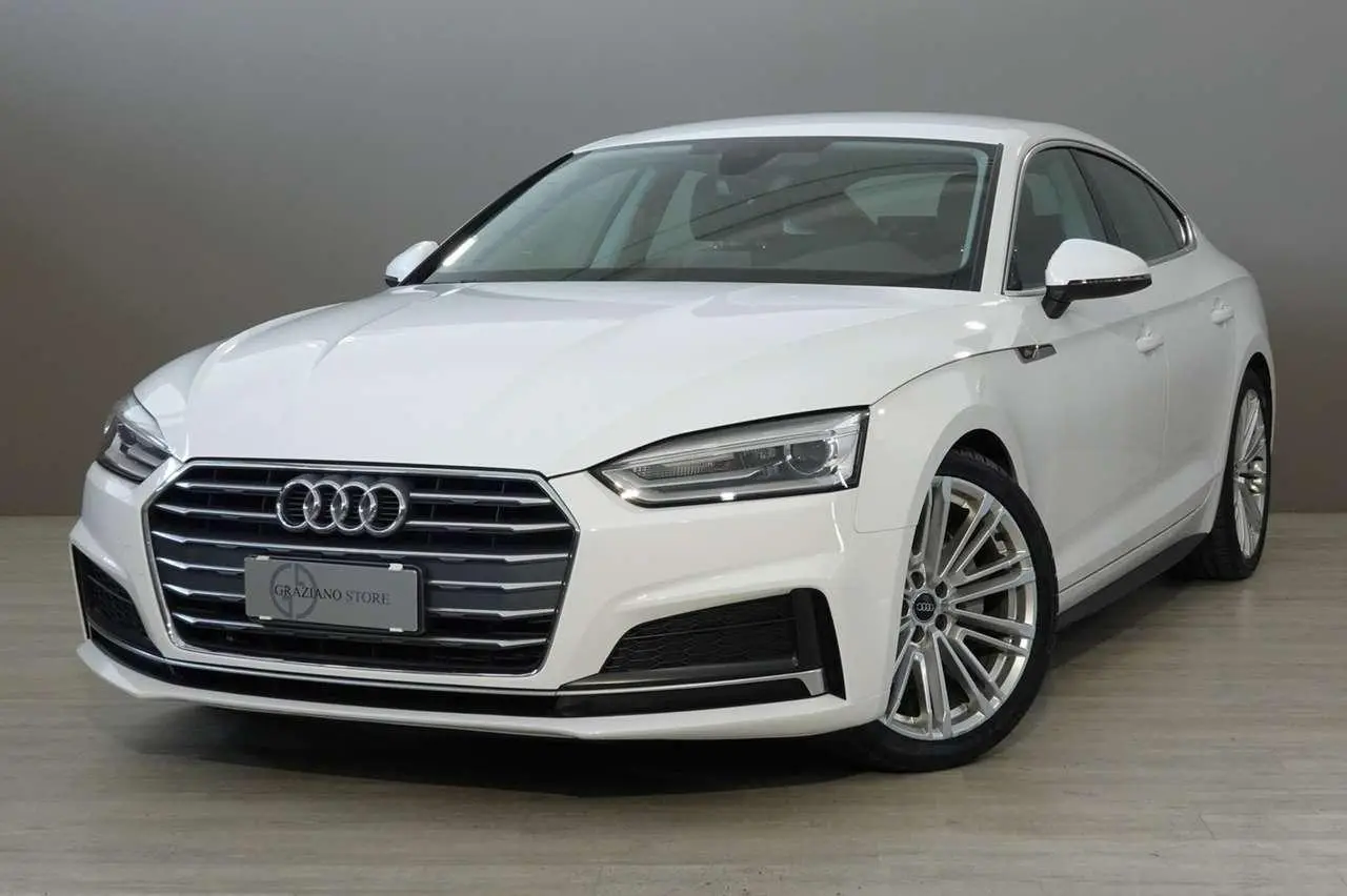 Photo 1 : Audi A5 2019 Diesel