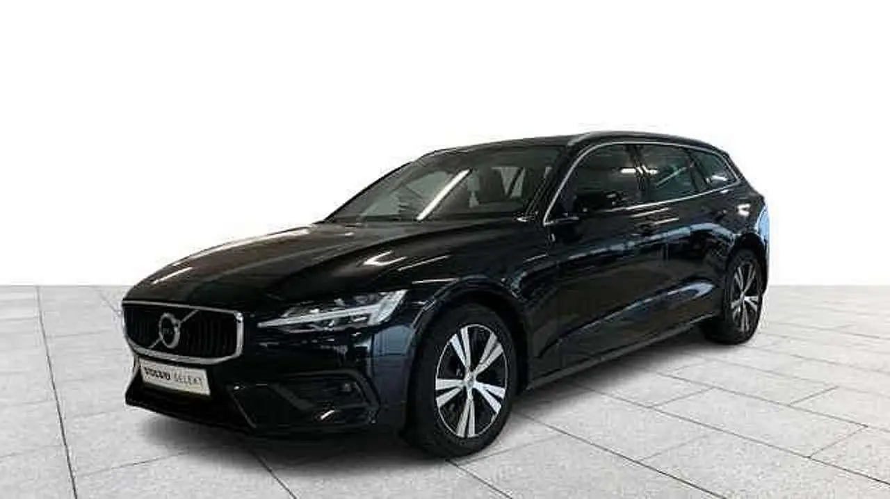 Photo 1 : Volvo V60 2021 Hybride