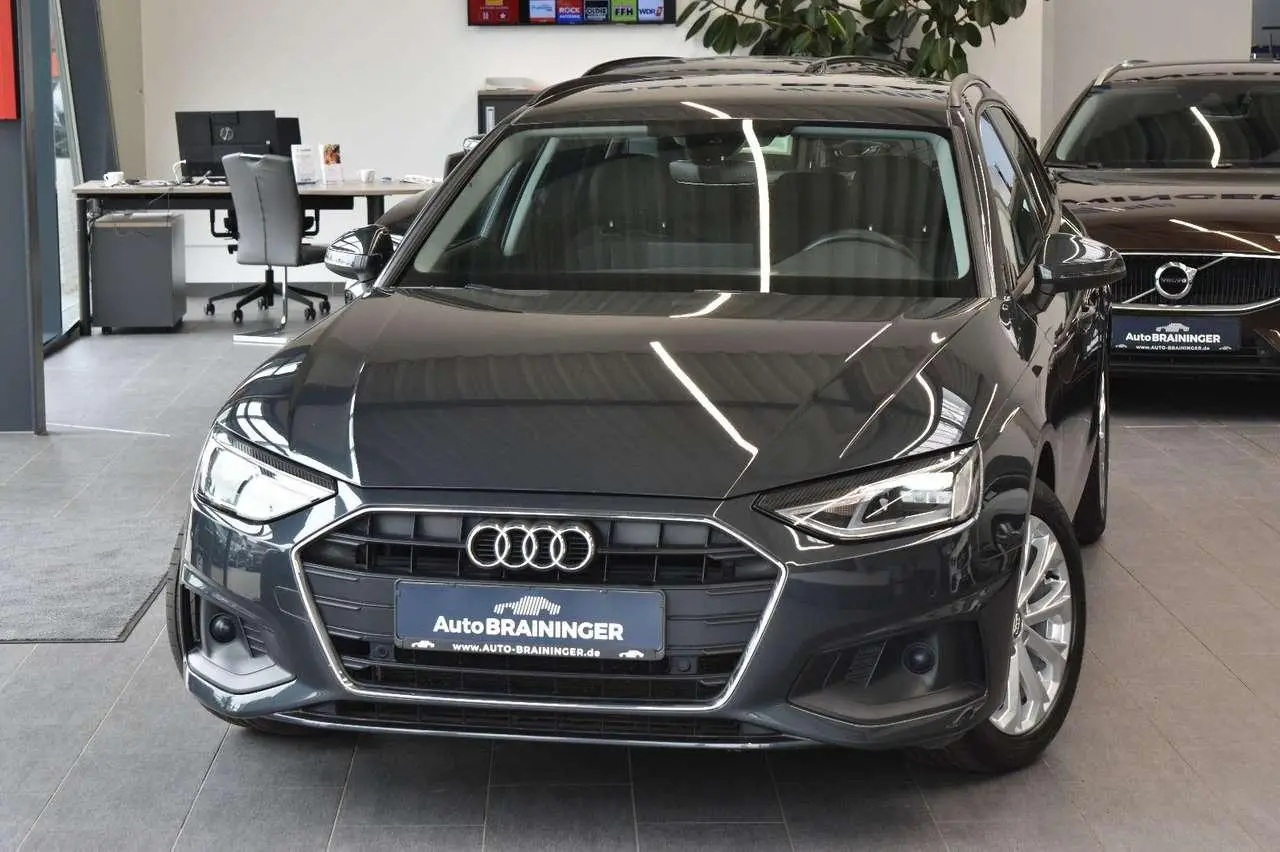 Photo 1 : Audi A4 2019 Diesel