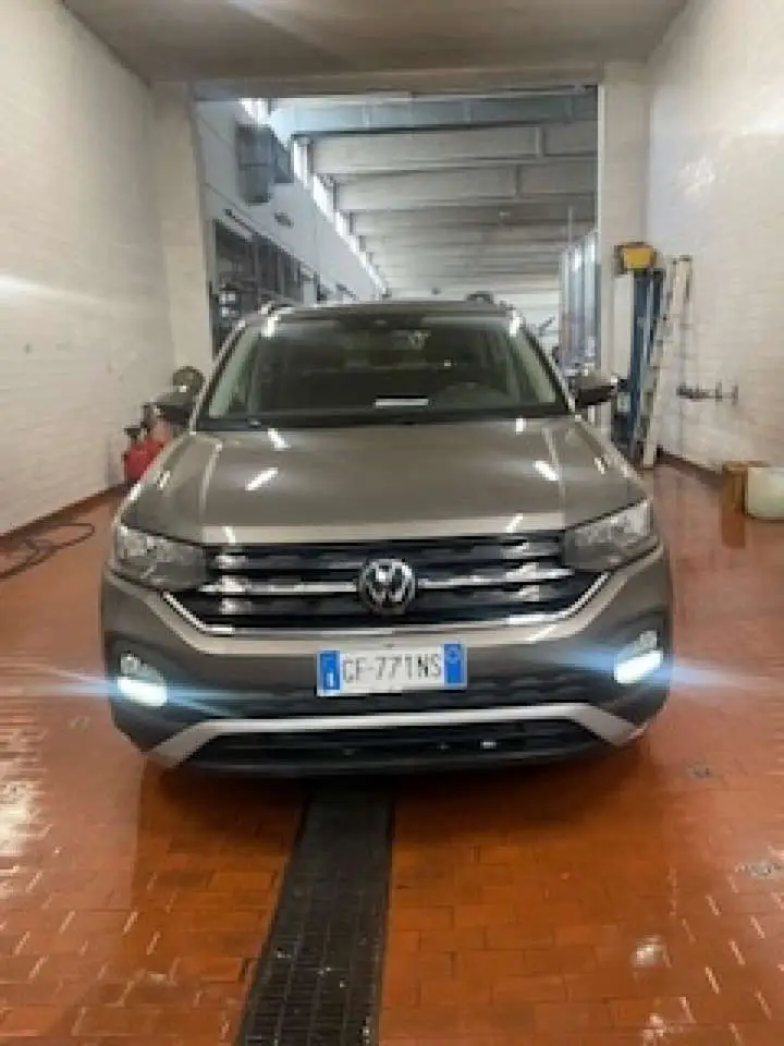 Photo 1 : Volkswagen T-cross 2021 Petrol