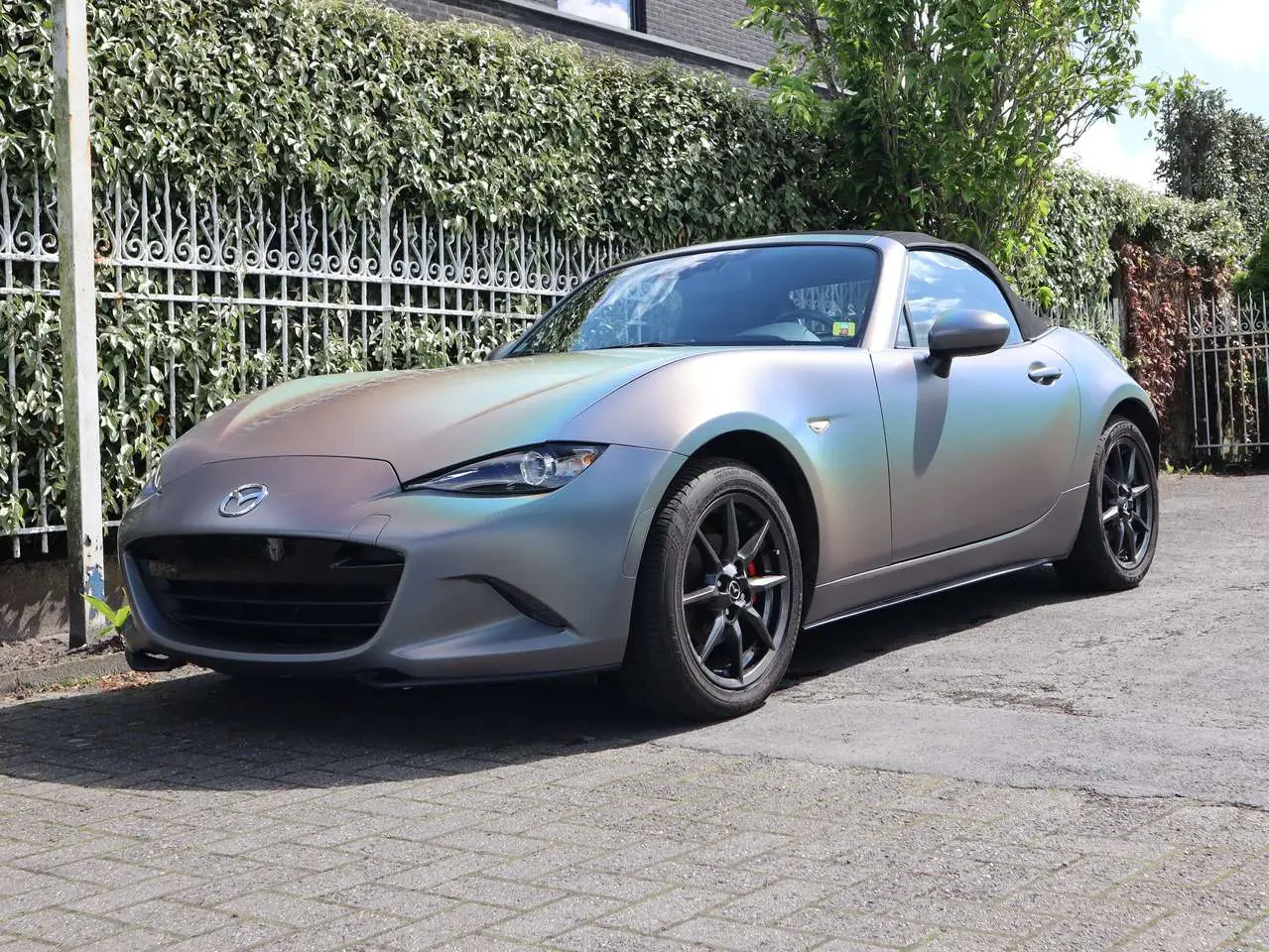 Photo 1 : Mazda Mx-5 2017 Essence