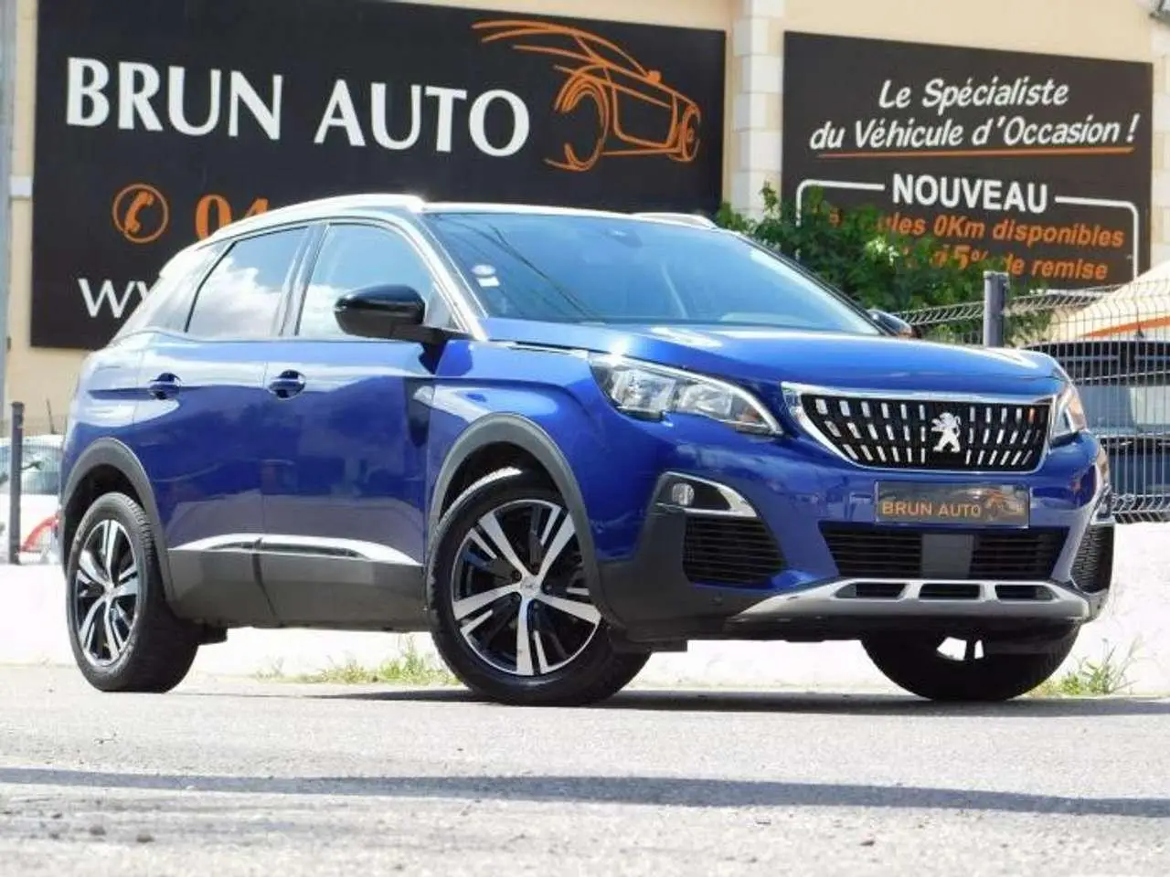 Photo 1 : Peugeot 3008 2018 Petrol