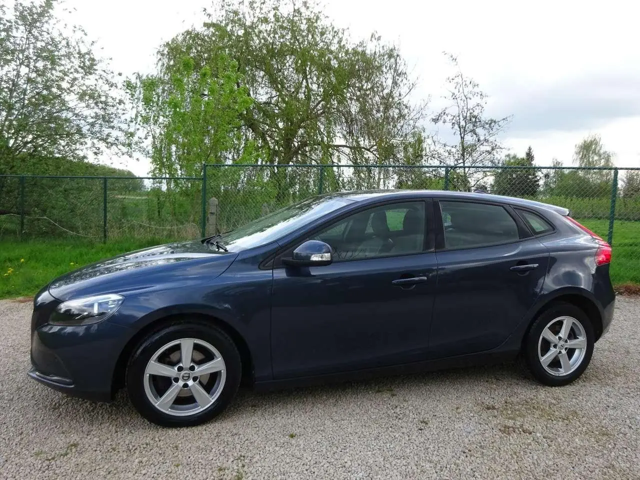 Photo 1 : Volvo V40 2018 Diesel