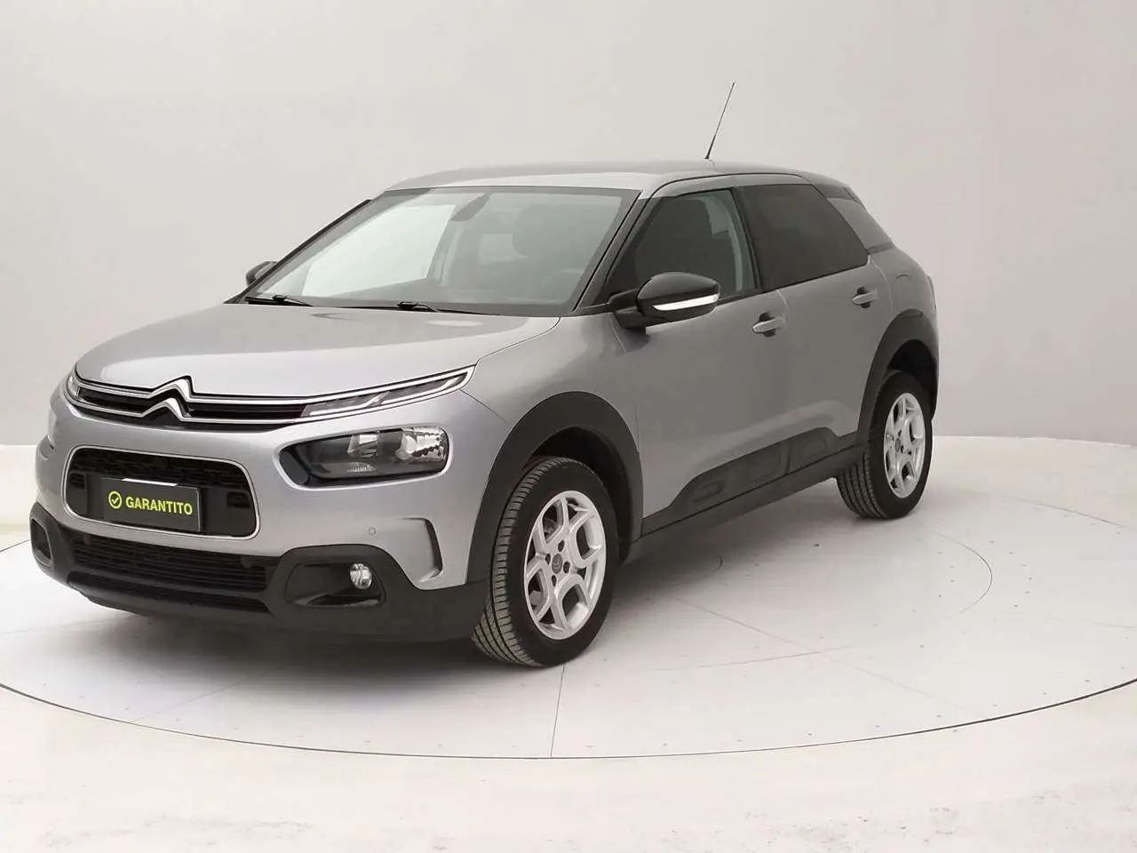 Photo 1 : Citroen C4 2018 Diesel