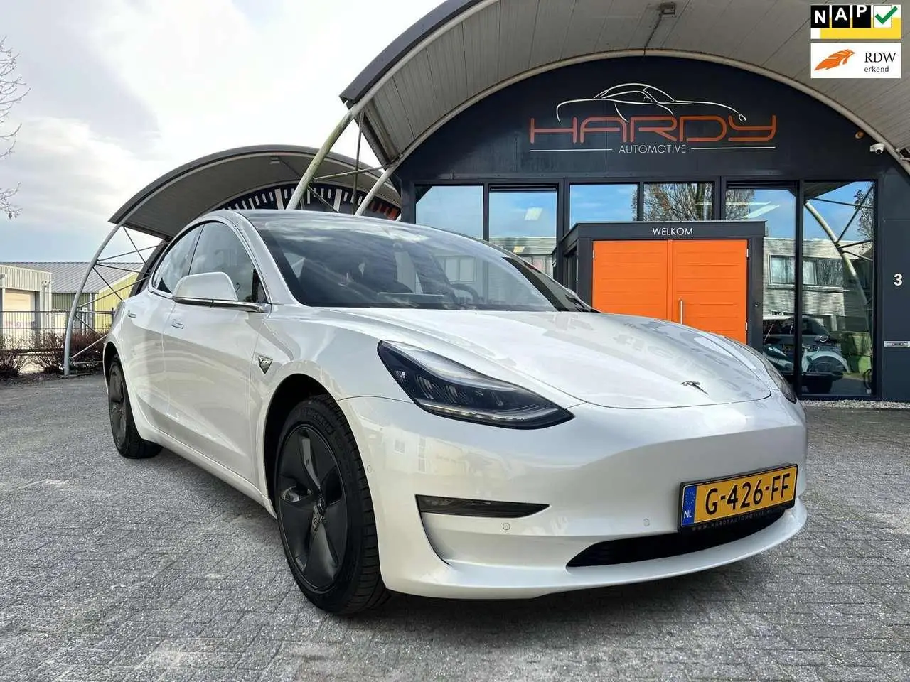 Photo 1 : Tesla Model 3 2019 Electric