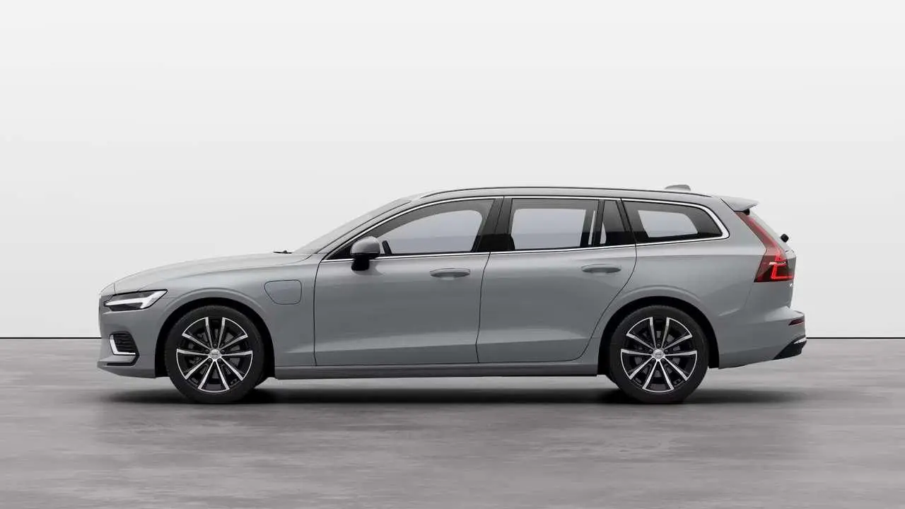 Photo 1 : Volvo V60 2024 Hybride