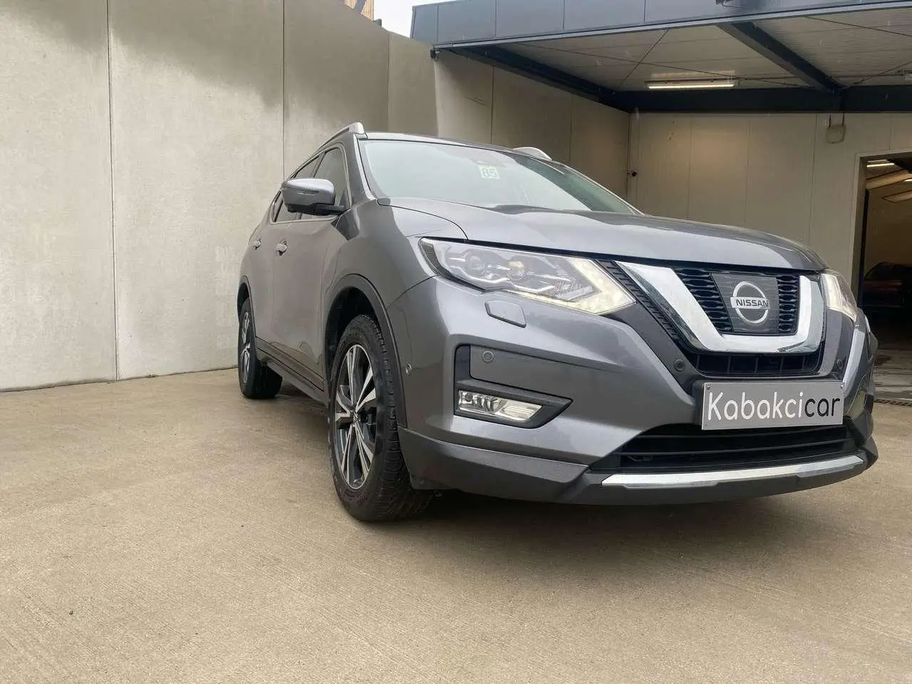 Photo 1 : Nissan X-trail 2018 Diesel