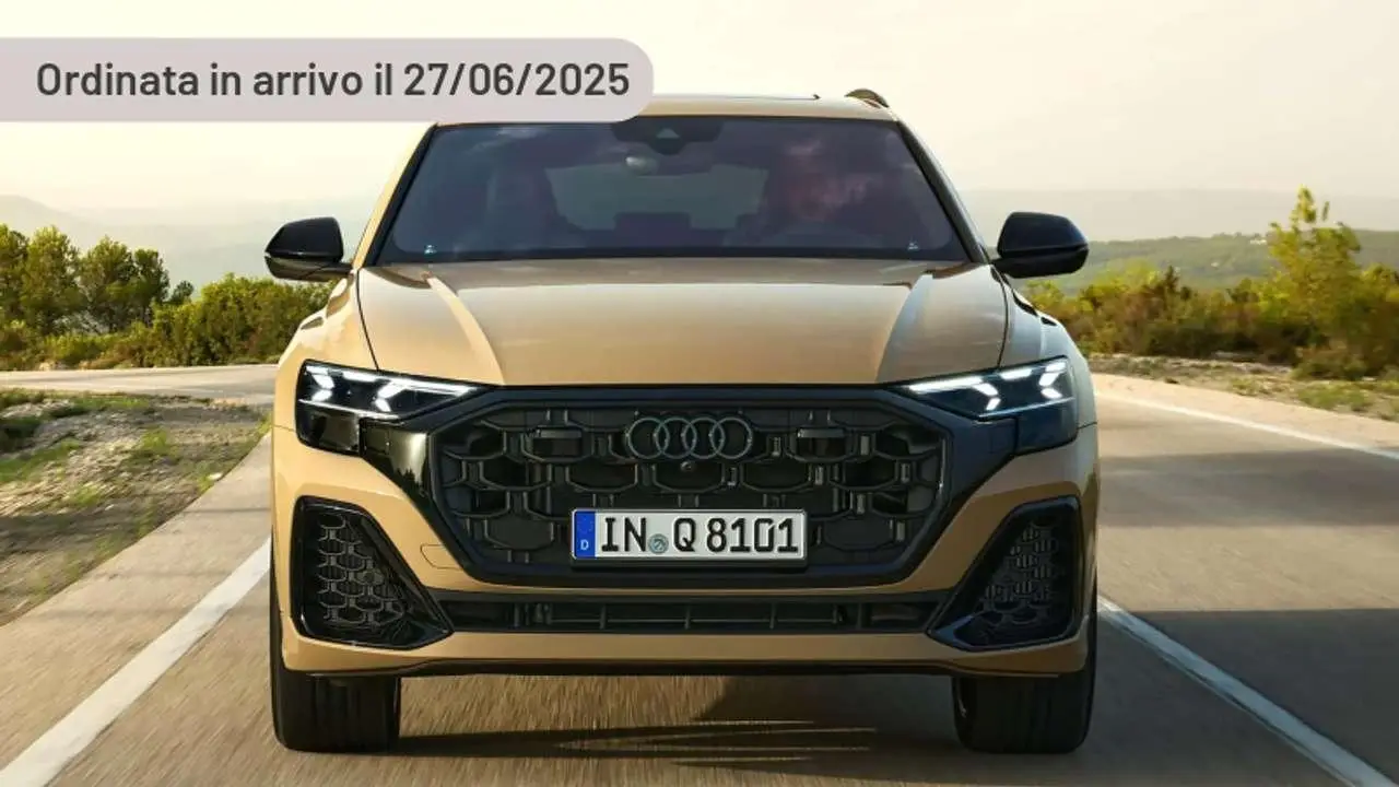 Photo 1 : Audi Q8 2024 Hybride