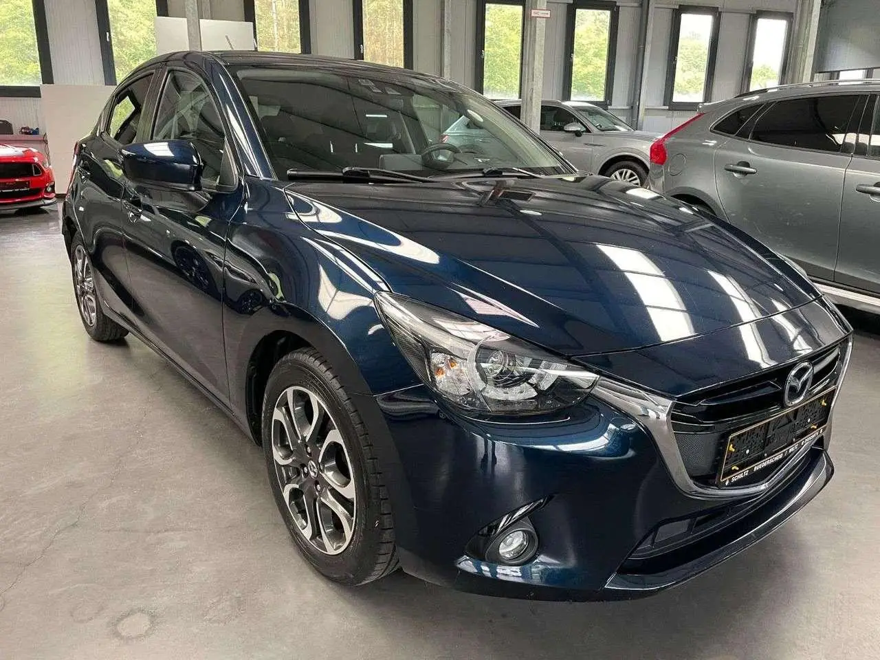 Photo 1 : Mazda 2 2017 Petrol