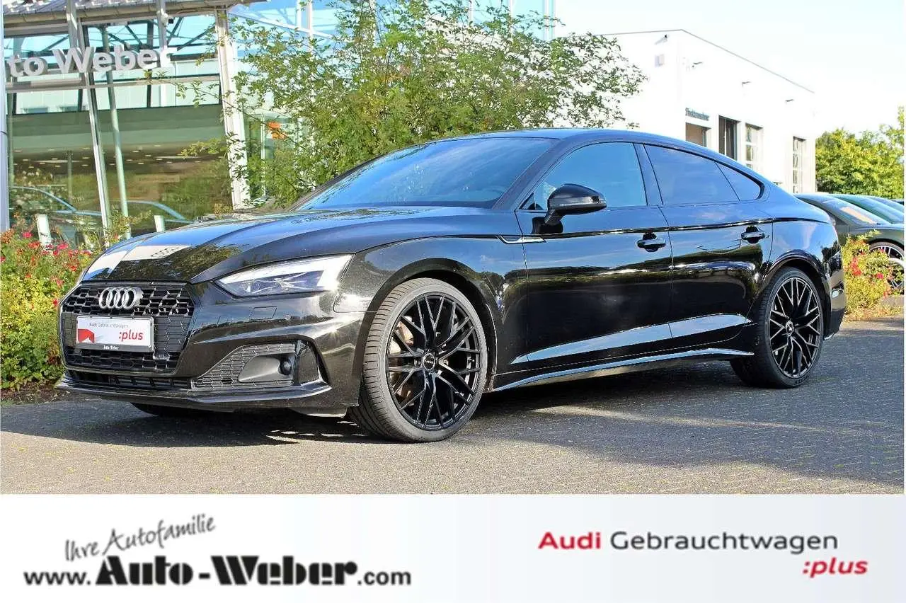 Photo 1 : Audi A5 2022 Petrol