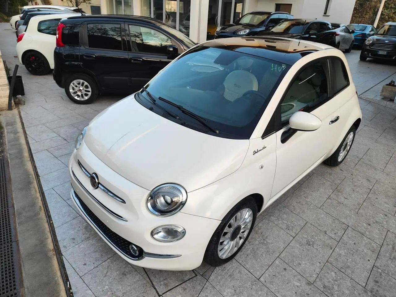 Photo 1 : Fiat 500 2021 Essence