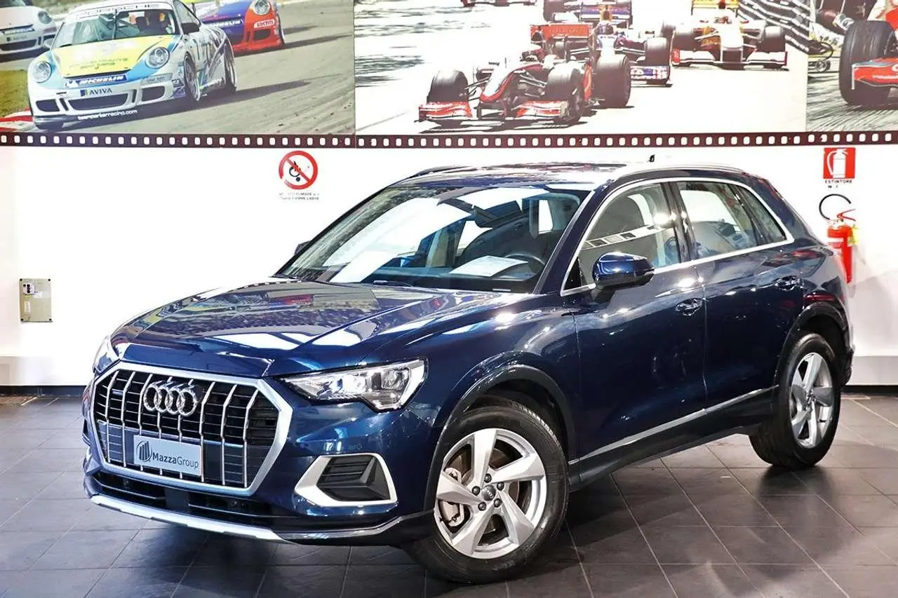 Photo 1 : Audi Q3 2020 Essence