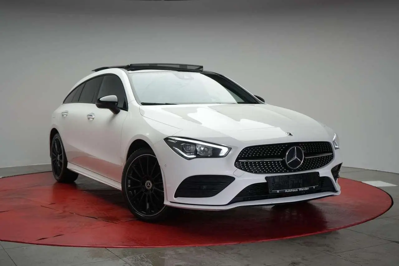 Photo 1 : Mercedes-benz Classe Cla 2023 Hybride