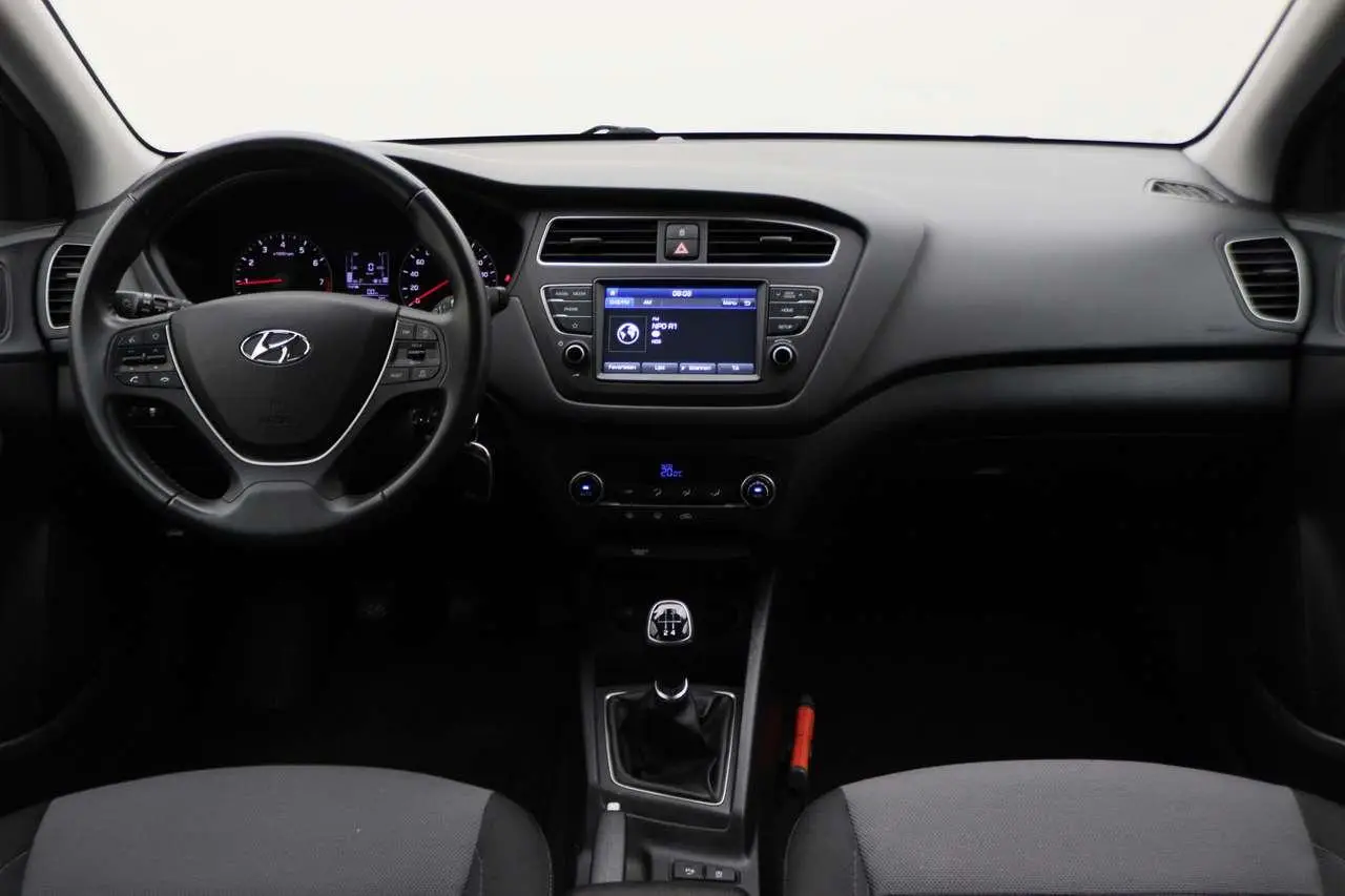 Photo 1 : Hyundai I20 2020 Essence