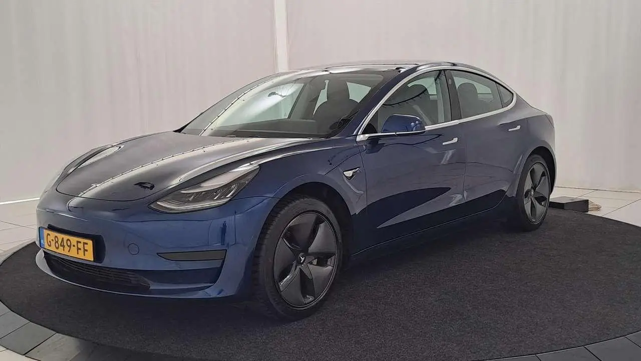 Photo 1 : Tesla Model 3 2019 Electric