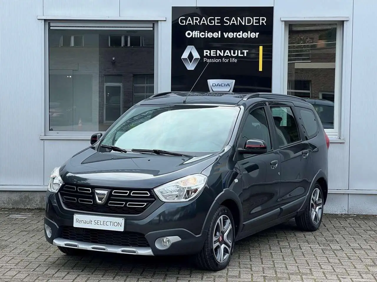 Photo 1 : Dacia Lodgy 2019 Petrol