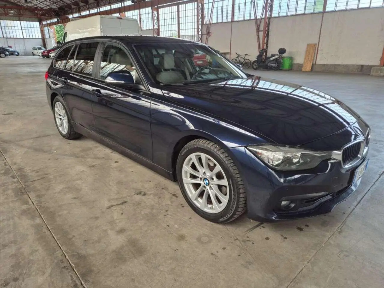 Photo 1 : Bmw Serie 3 2017 Diesel