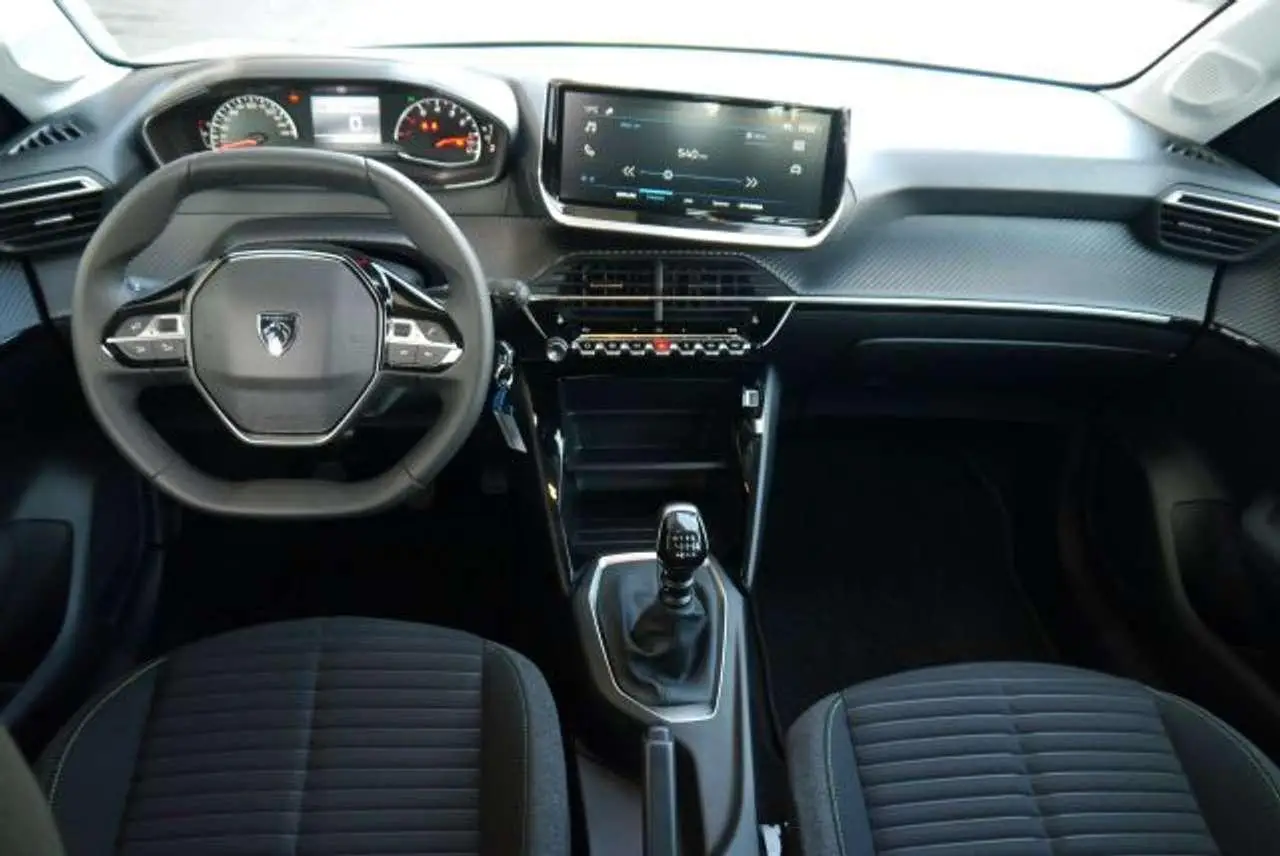 Photo 1 : Peugeot 208 2024 Essence