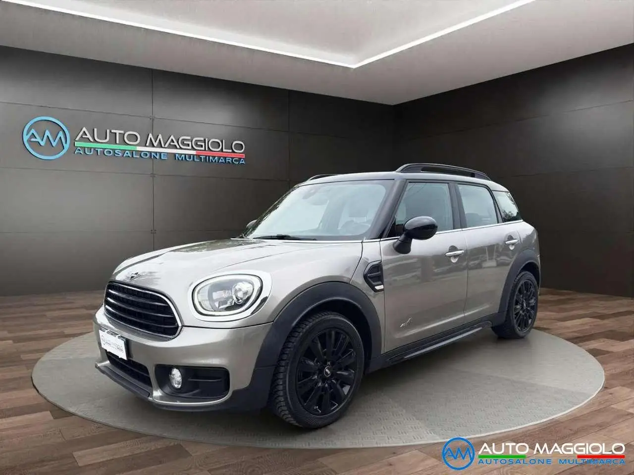 Photo 1 : Mini Cooper 2019 Diesel