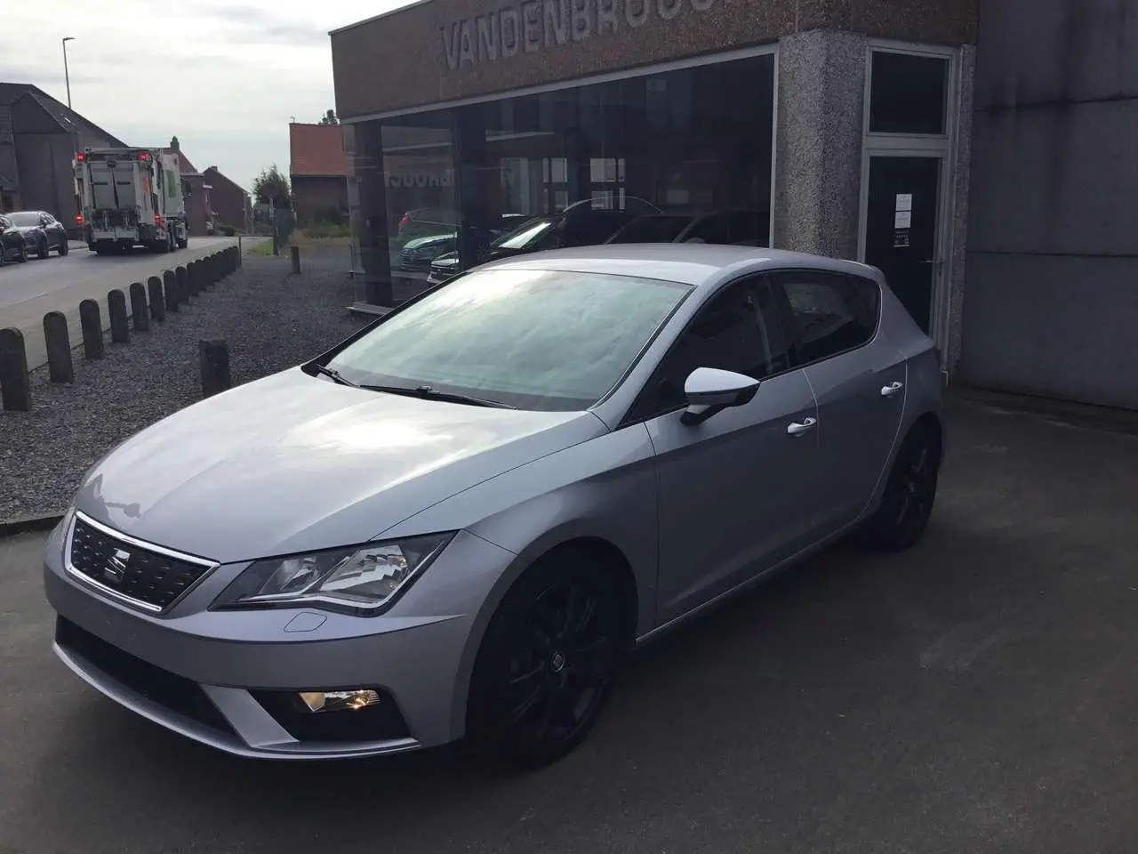 Photo 1 : Seat Leon 2019 Petrol