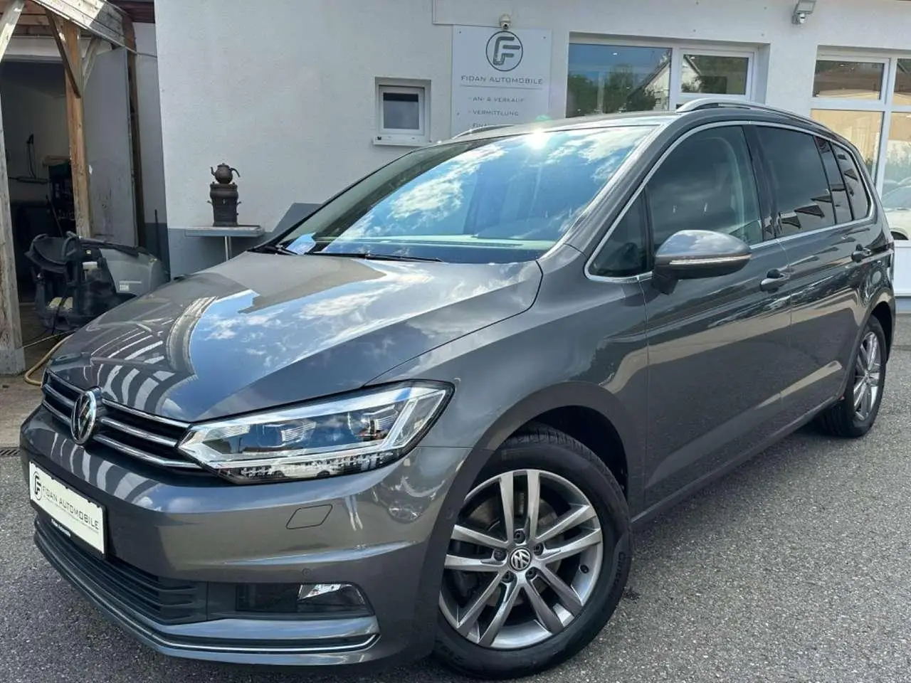 Photo 1 : Volkswagen Touran 2020 Diesel