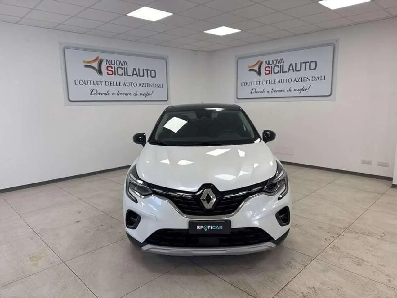 Photo 1 : Renault Captur 2021 GPL