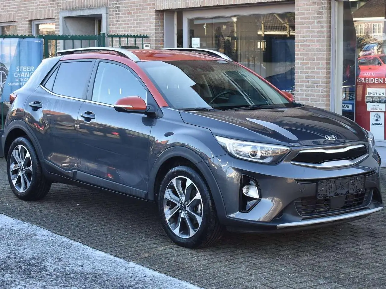 Photo 1 : Kia Stonic 2018 Petrol