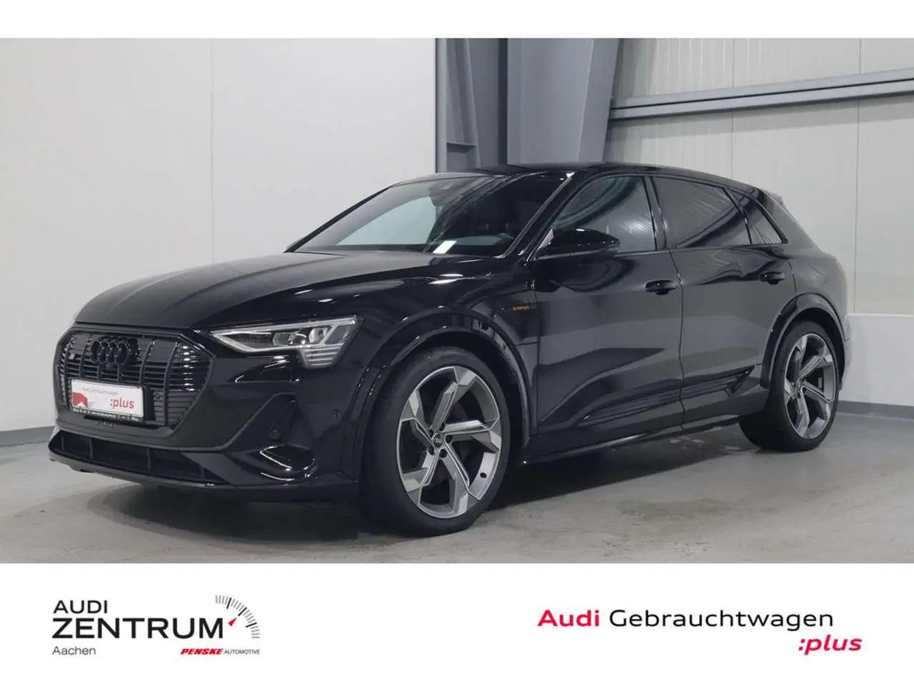 Photo 1 : Audi E-tron 2022 Électrique