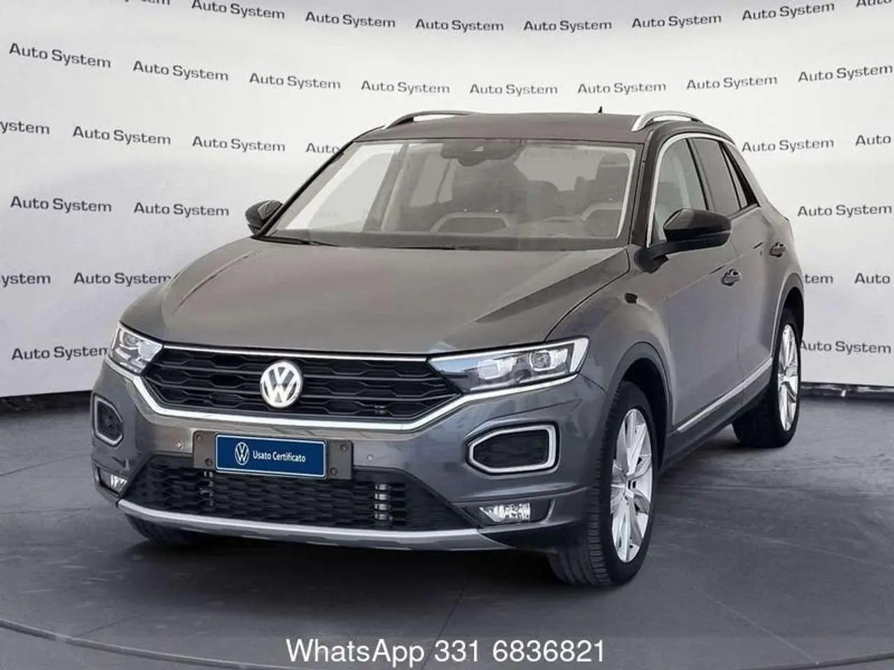 Photo 1 : Volkswagen T-roc 2020 Essence