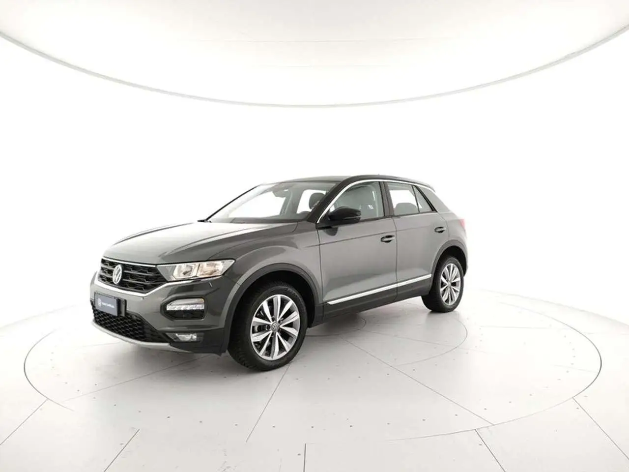 Photo 1 : Volkswagen T-roc 2021 Essence