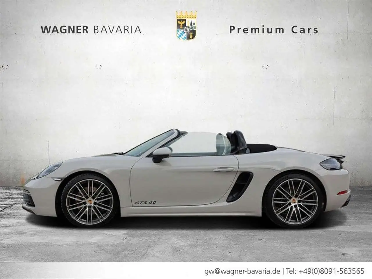 Photo 1 : Porsche Boxster 2024 Essence