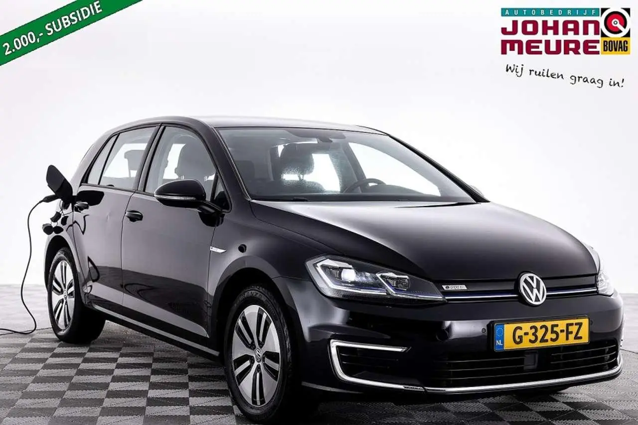 Photo 1 : Volkswagen Golf 2019 Electric