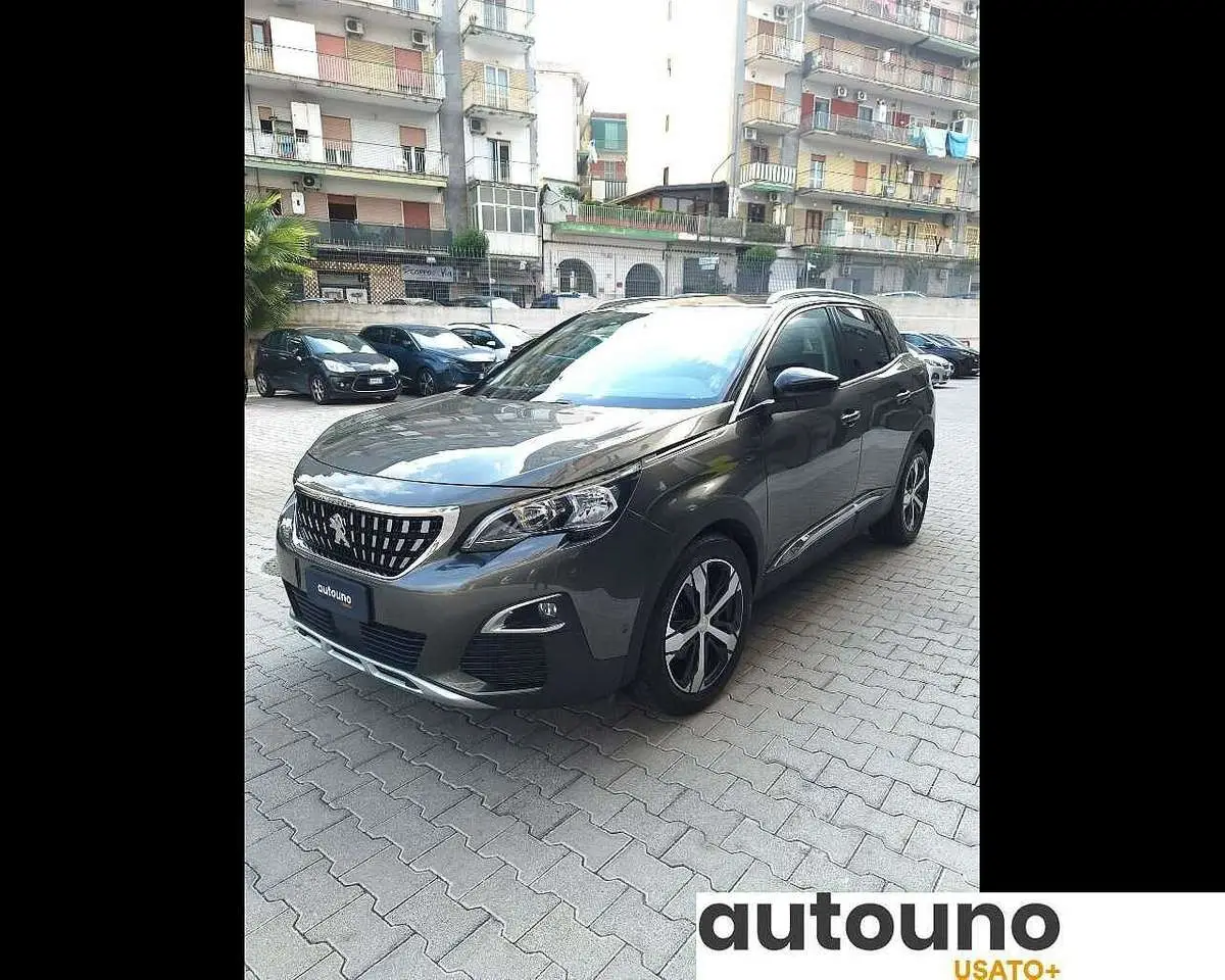 Photo 1 : Peugeot 3008 2019 Diesel