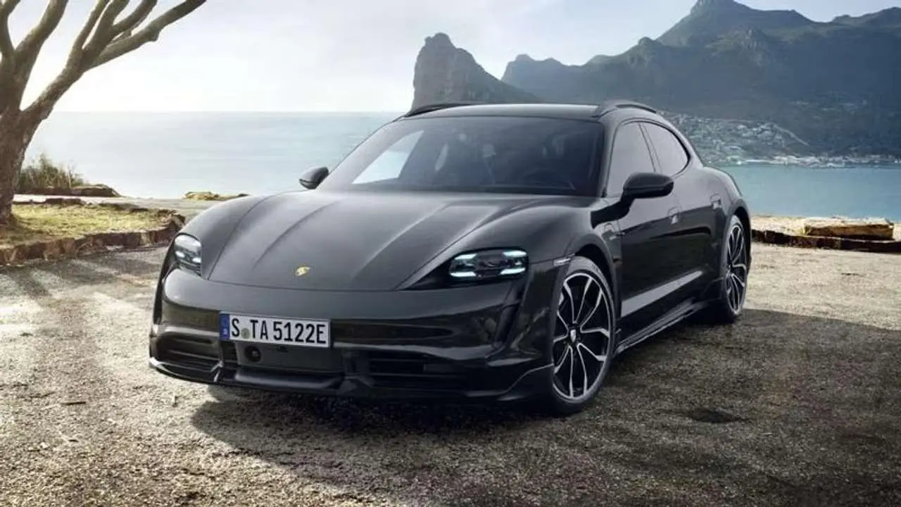 Photo 1 : Porsche Taycan 2021 Electric