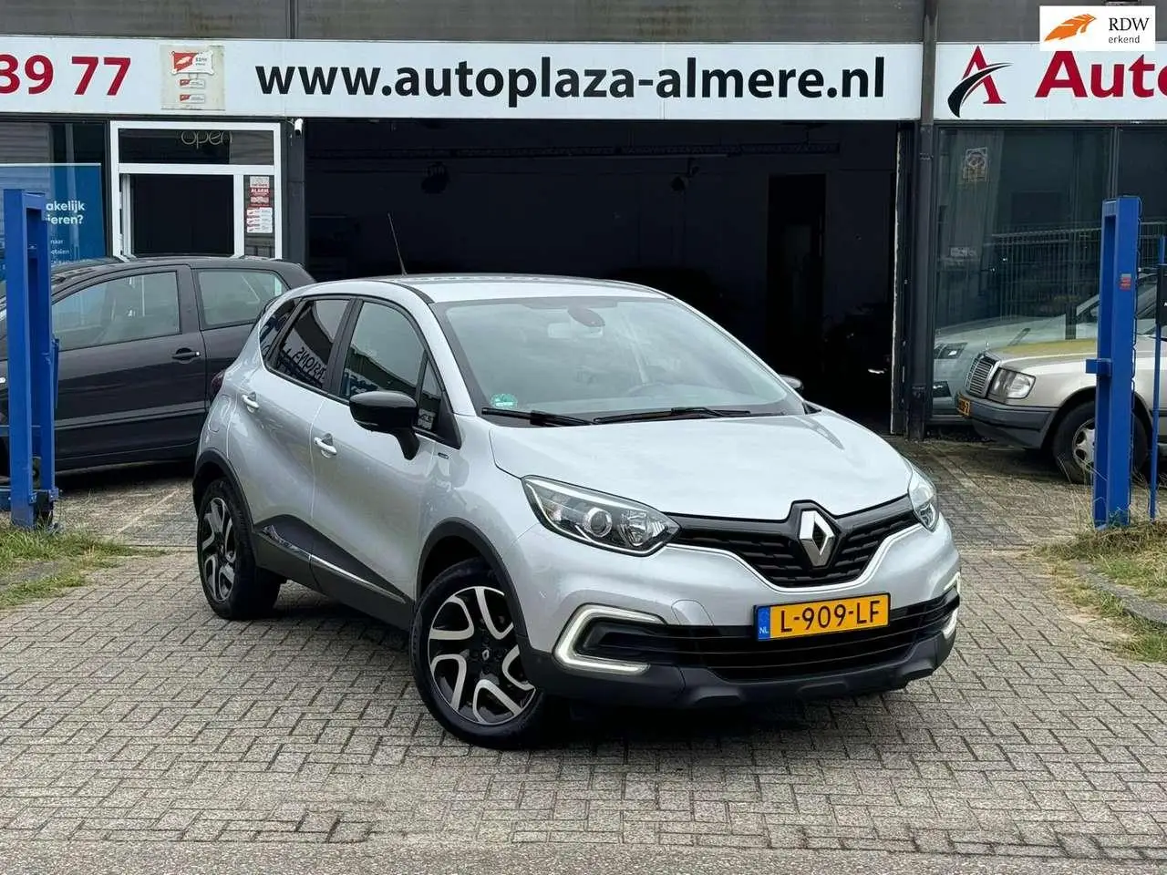 Photo 1 : Renault Captur 2018 Essence