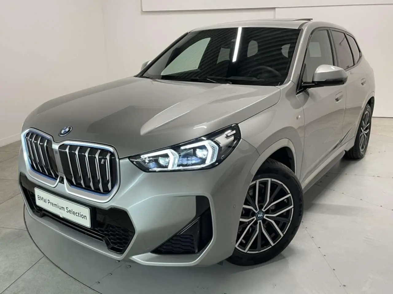 Photo 1 : Bmw X1 2023 Électrique