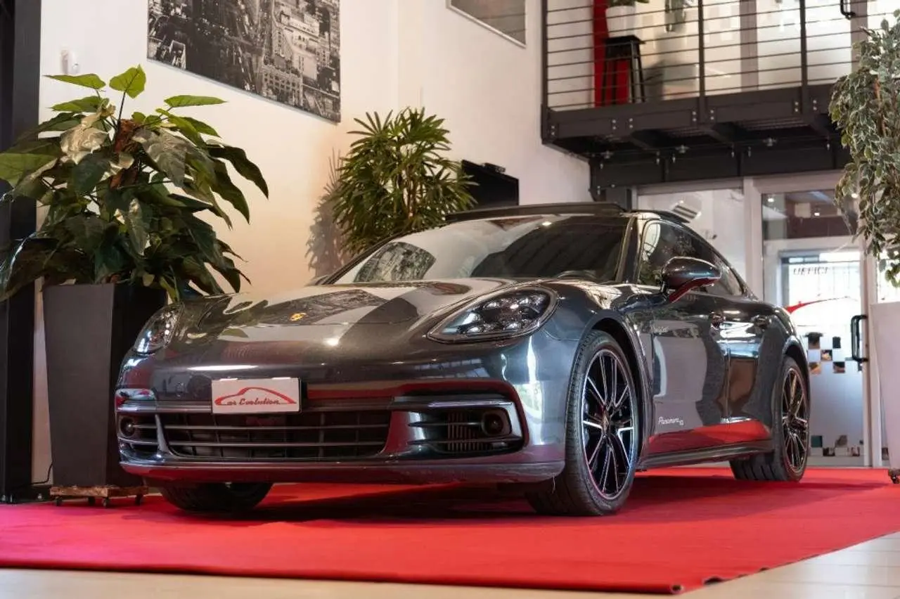 Photo 1 : Porsche Panamera 2020 Hybrid