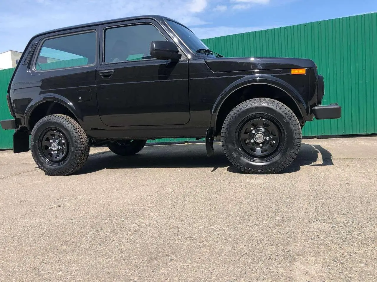 Photo 1 : Lada Niva 2024 Petrol