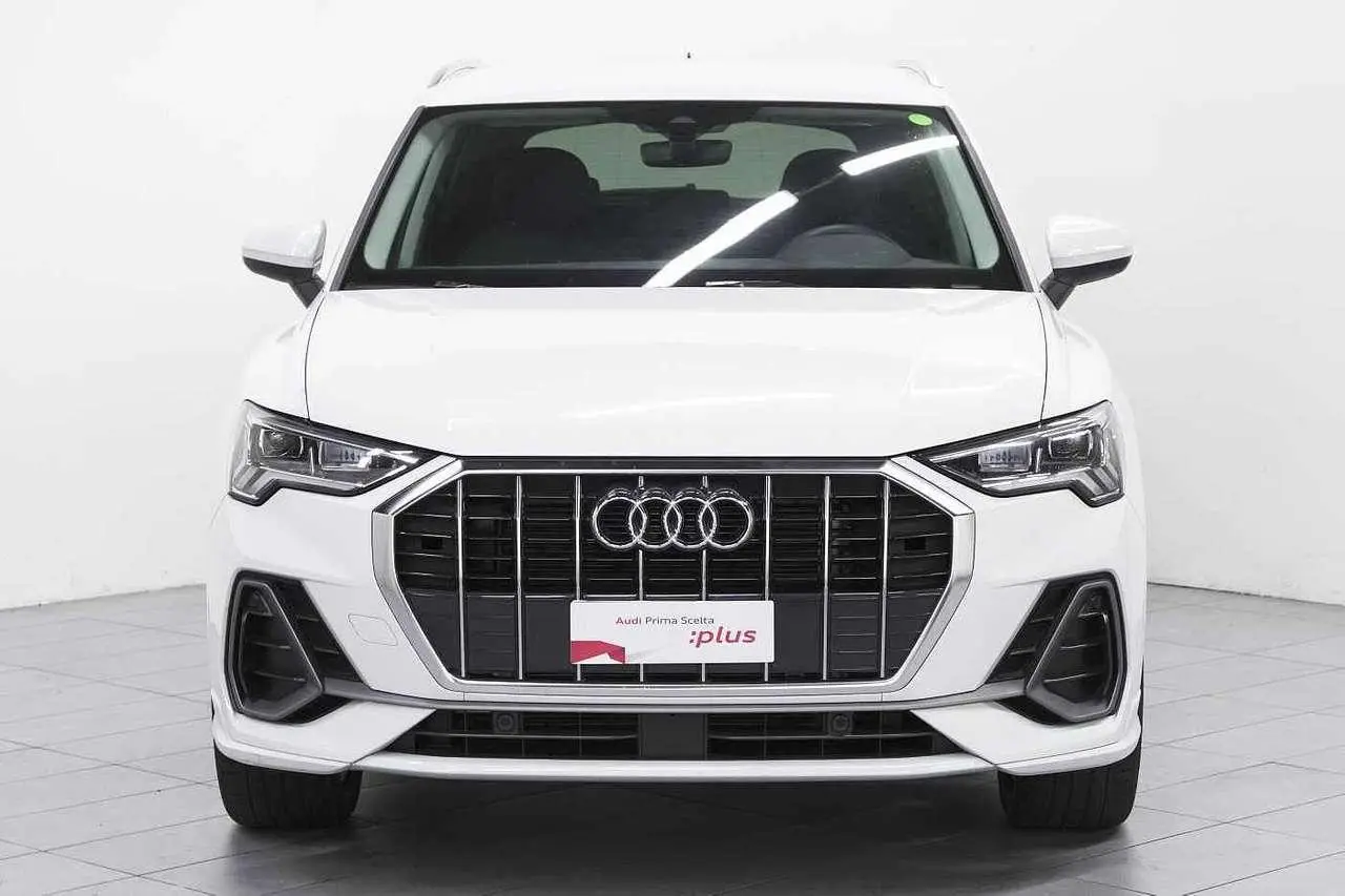 Photo 1 : Audi Q3 2023 Diesel