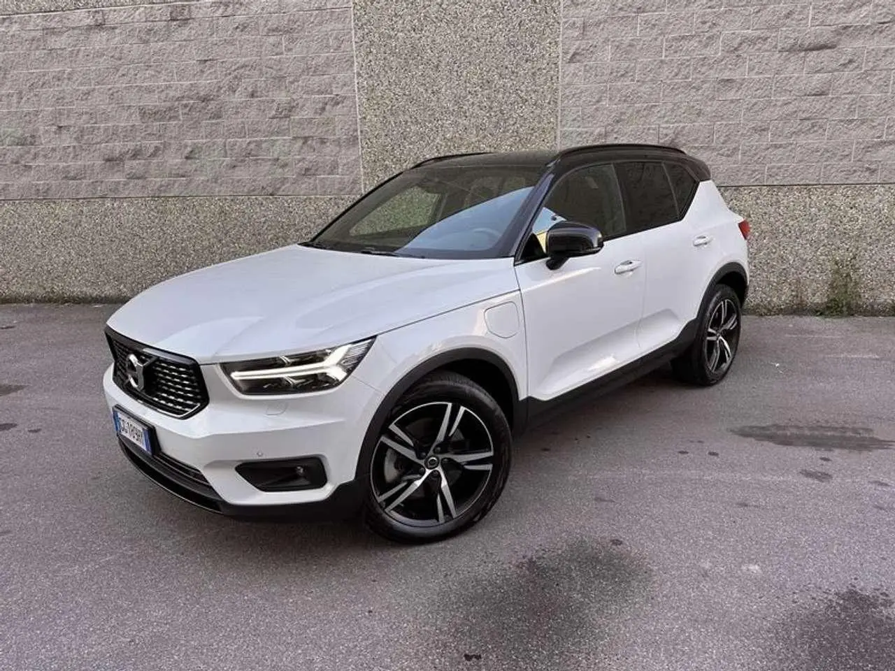 Photo 1 : Volvo Xc40 2021 Hybrid