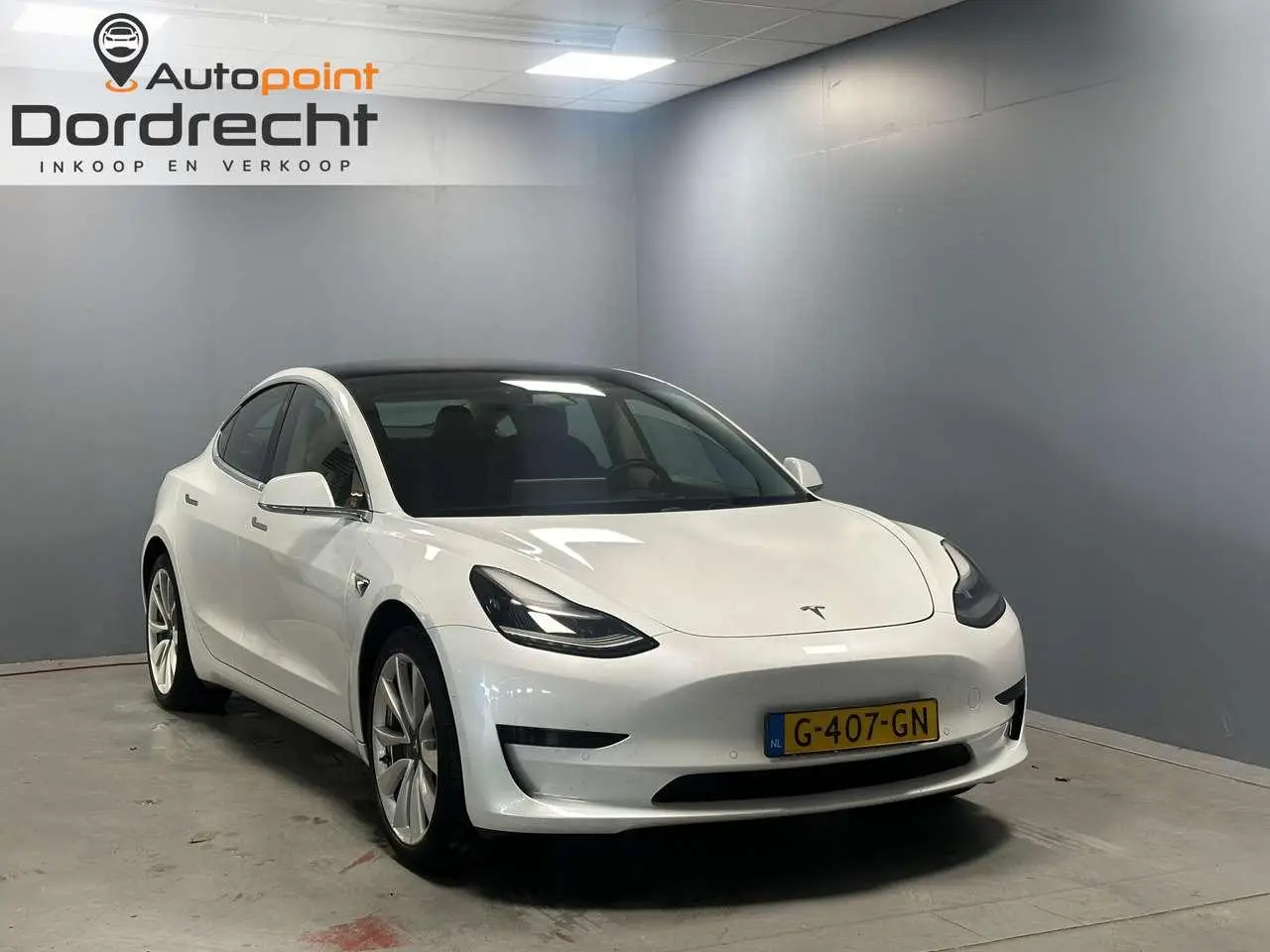 Photo 1 : Tesla Model 3 2019 Electric