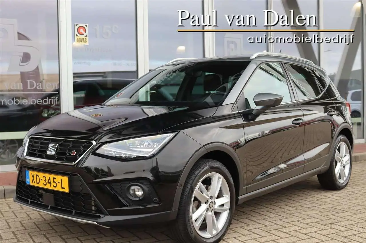 Photo 1 : Seat Arona 2019 Petrol