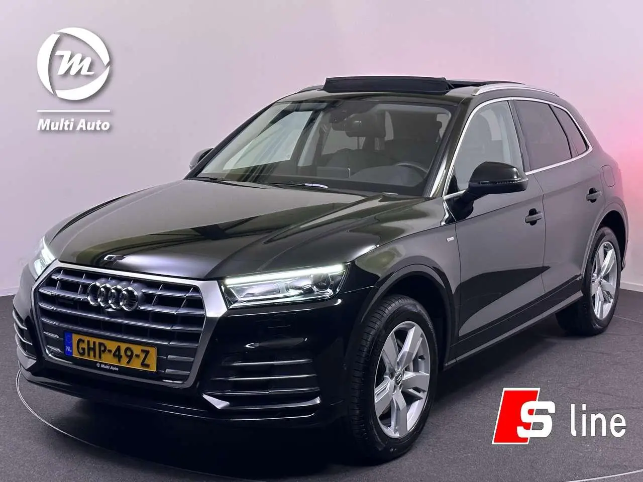 Photo 1 : Audi Q5 2020 Hybrid