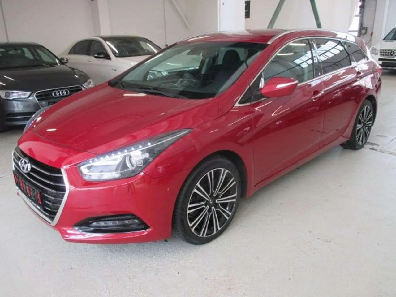 Photo 1 : Hyundai I40 2016 Diesel